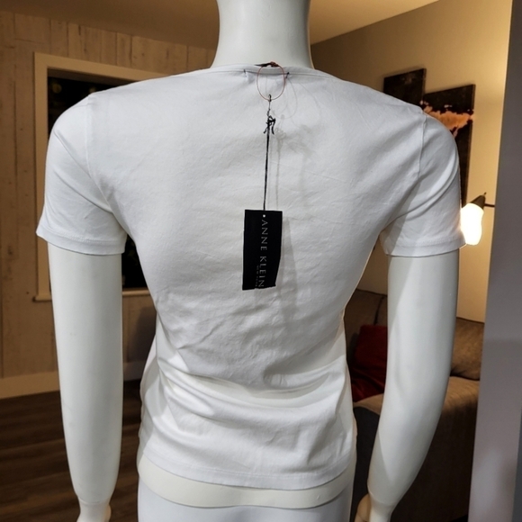 ANNE KLEIN New York - Cristal Floral T-shirts - Picture 4 of 9